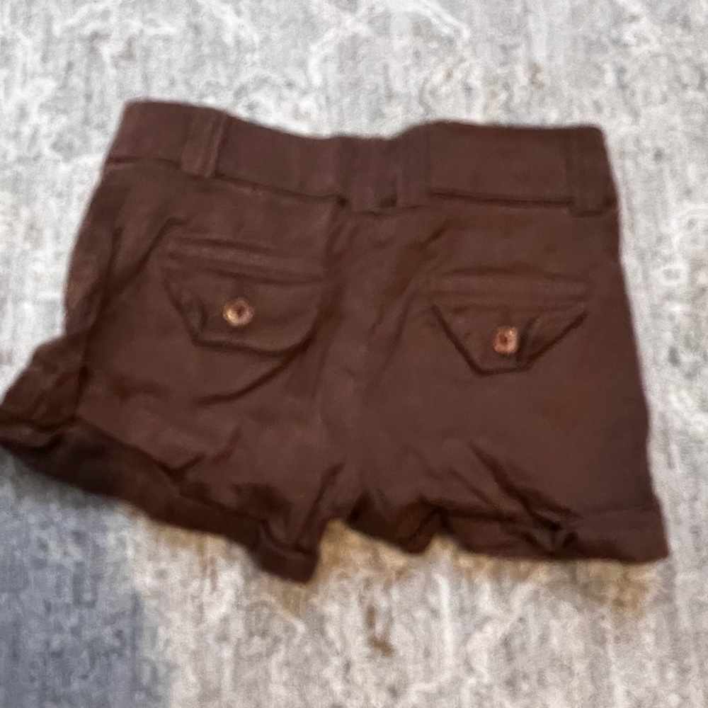 Stretchy material could fit size 2 or 4 worn once